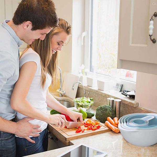 8 Piece Mixing Bowl Set