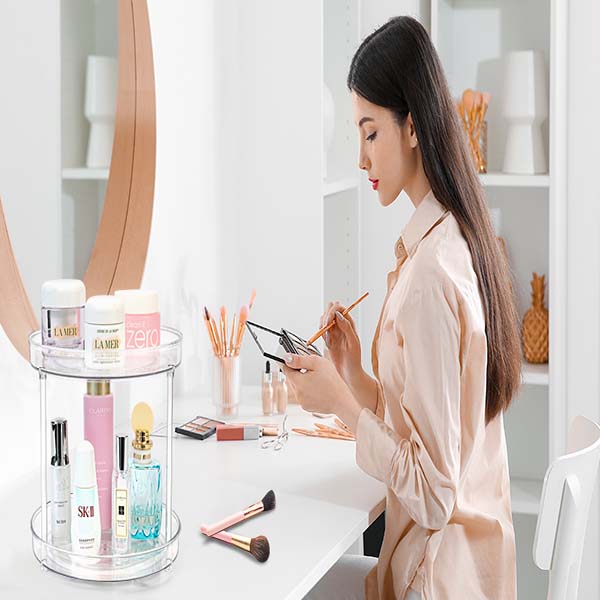 Rotating storage rack