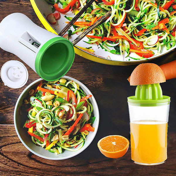 Juice squeezer and spiral slicer 