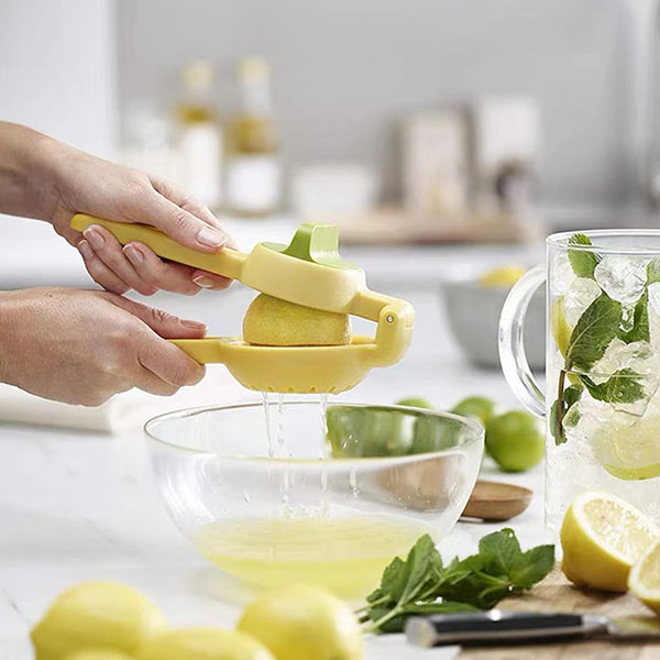 Manual Juicer Citrus Lemon Squeezer