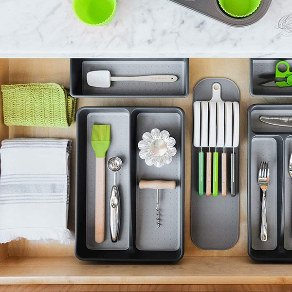 Knife drawer mat