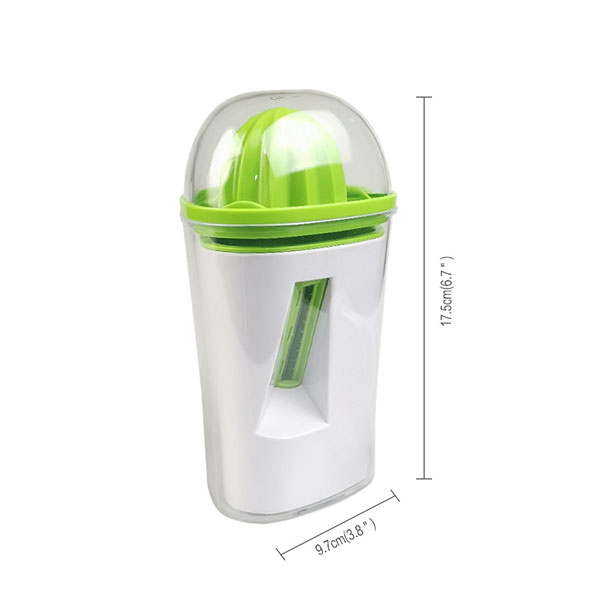 Juice squeezer and spiral slicer 