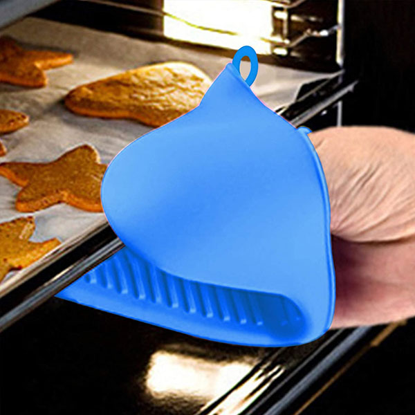 Silicone oven mitts