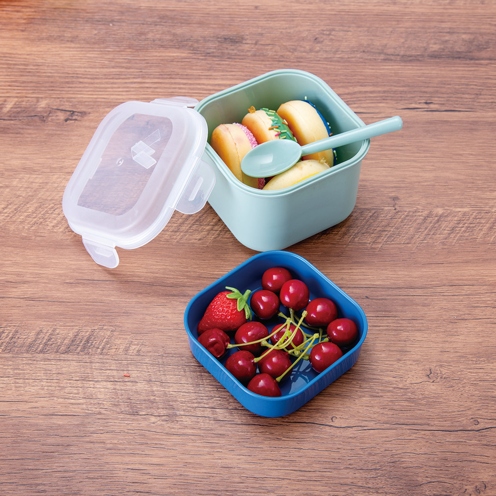 Square box with spoon
