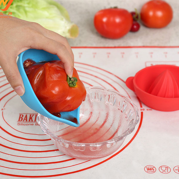 Silicone Manual Citrus Juicer Lemon Squeezer Hand
