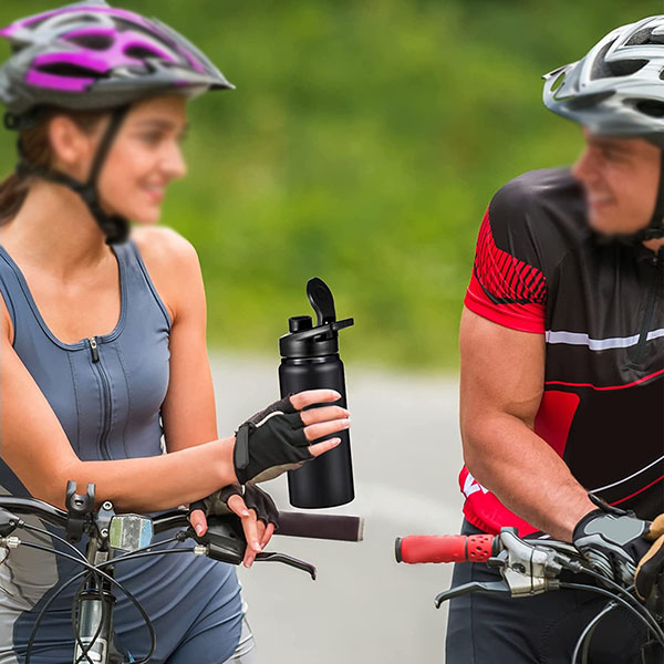 Aluminum sport water bottle with Snap Lids