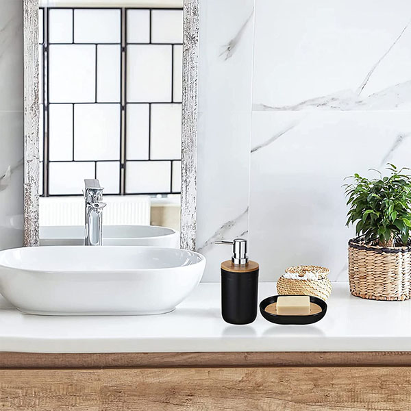 Bathroom Accessories Set