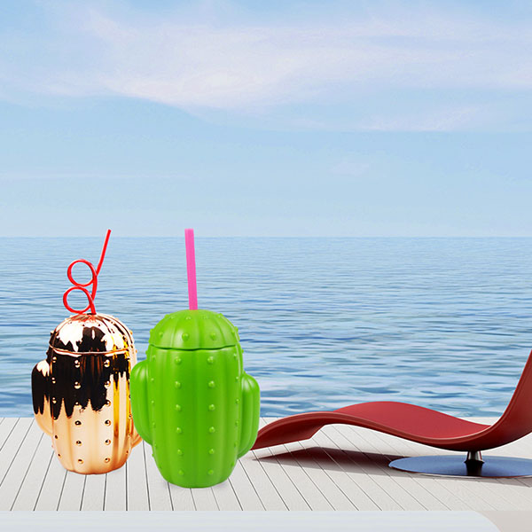 Cactus water cup with straw