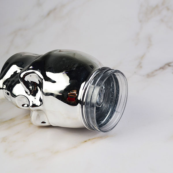 skull strawer bottle