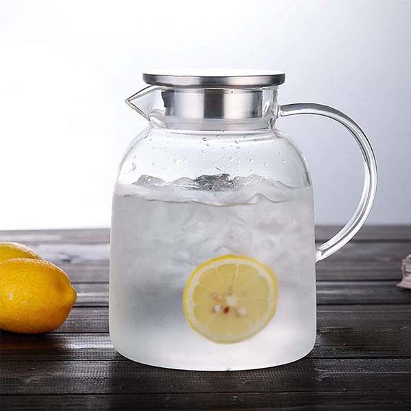 2 Liter 68 Ounces Glass Pitcher with lid