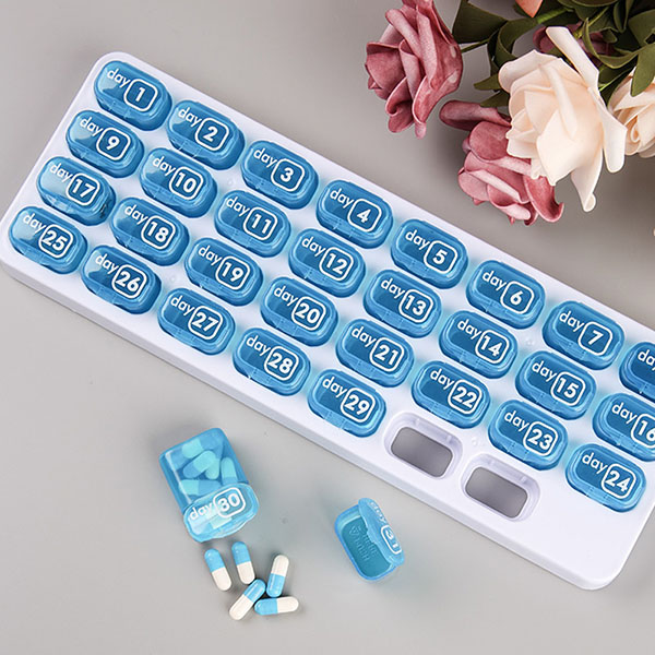 Monthle pill organizing pods