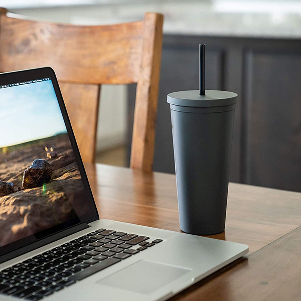 Double Wall Matte Plastic Bulk Tumblers 