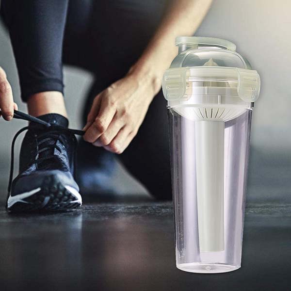 Plastic Water bottle with juice maker