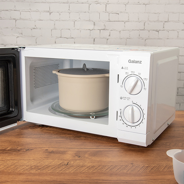 Microwave Rice Steamer with Rice Spoon & Measuring Cup