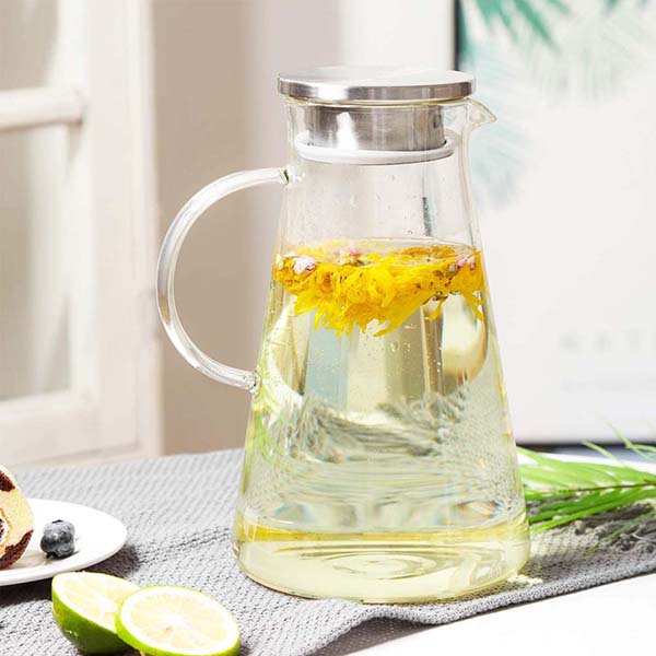  68 ounces glass pitcher