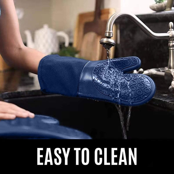 Silicone oven glove