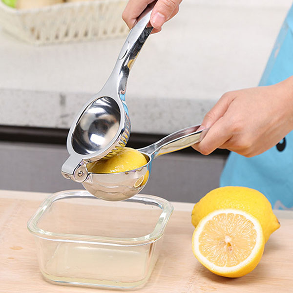 Handheld Lemon Squeezer