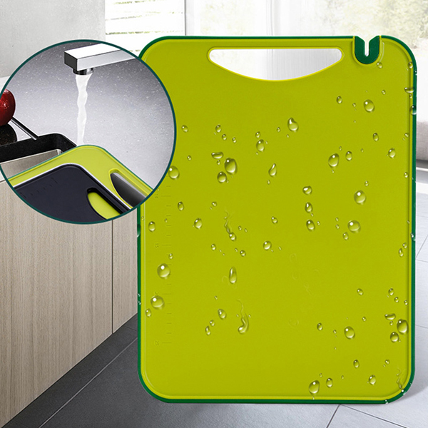 Kitchen plastic cutting board